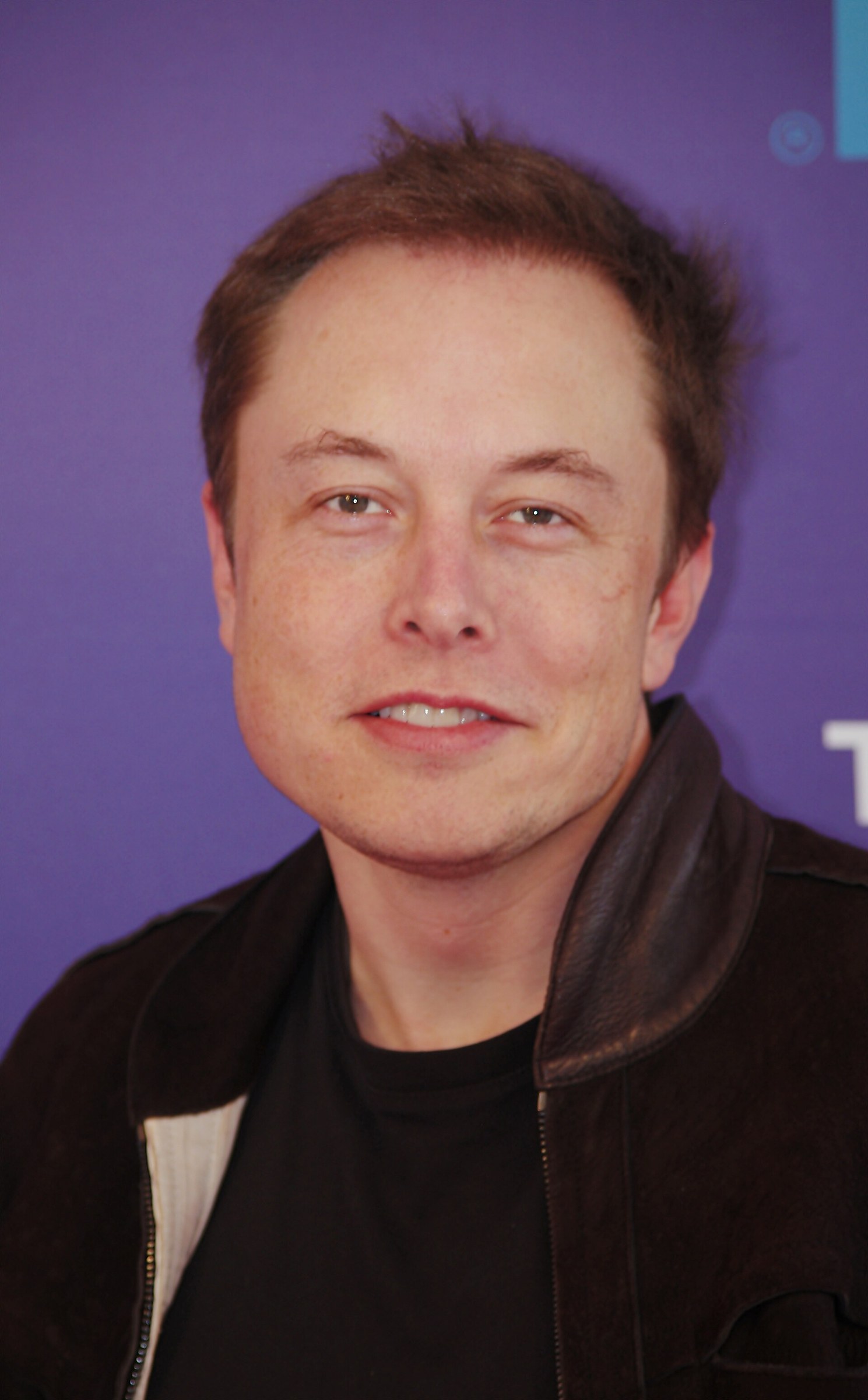 Photograph of Elon Musk in 2011