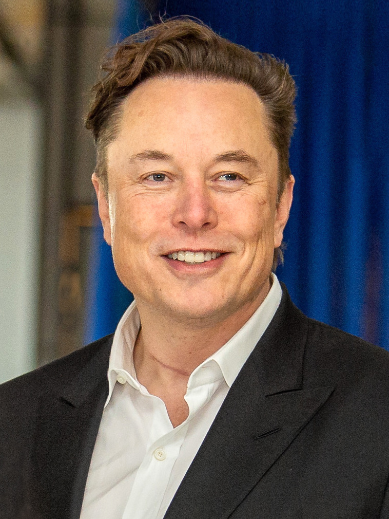 Photograph of Elon Musk speaking at the U.S. Air Force Academy