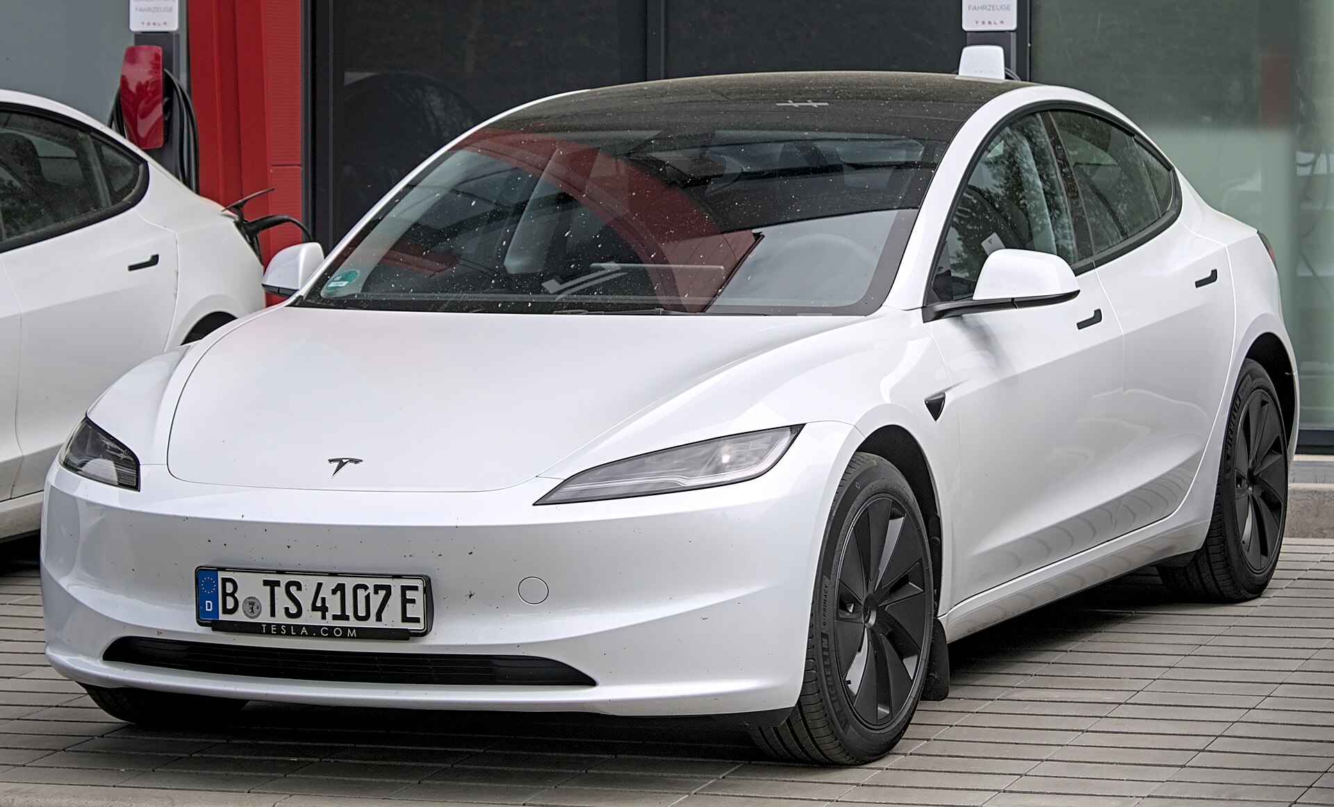 Tesla Model 3, 2023