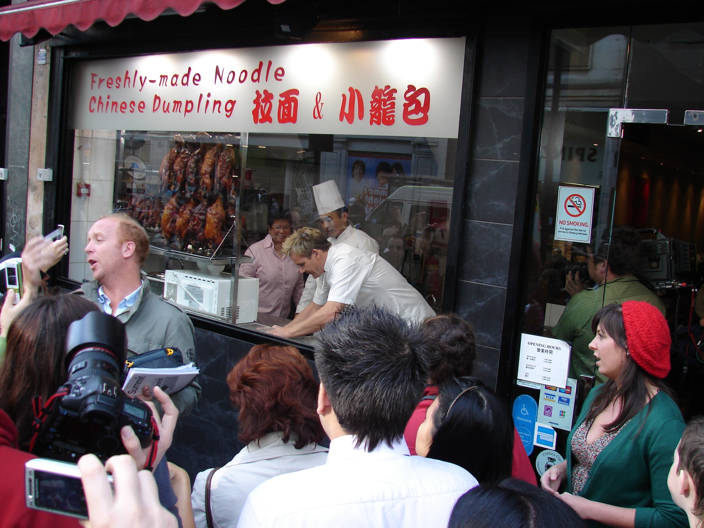 Gordon Ramsay making noodles in Hong Kong, photographed by Laust Ladefoged