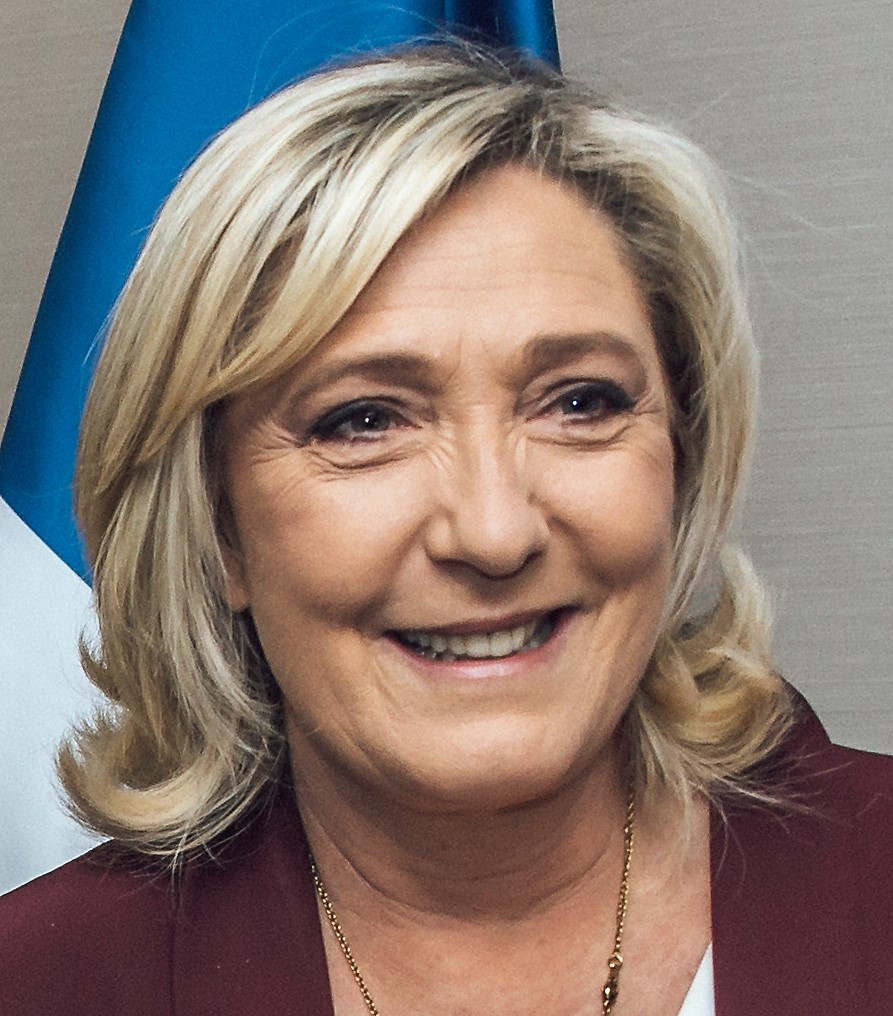 Photograph of Marine Le Pen during the 2022 campaign