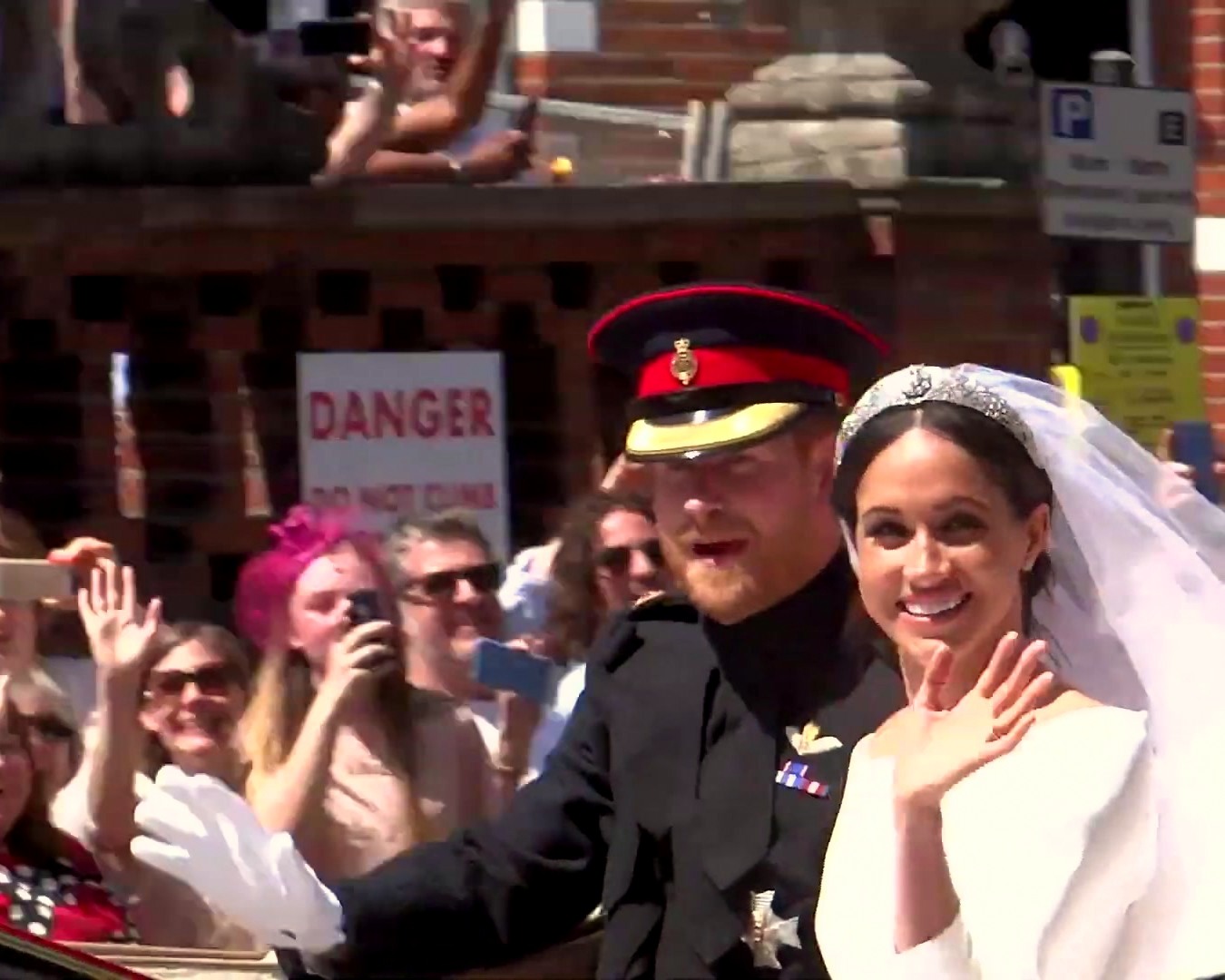 Prince Harry and Meghan Markle's carriage procession through Windsor, 19 May 2018