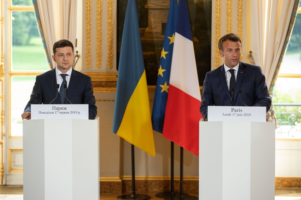 Volodymyr Zelenskyy meeting Emmanuel Macron in Paris, 17 June 2019