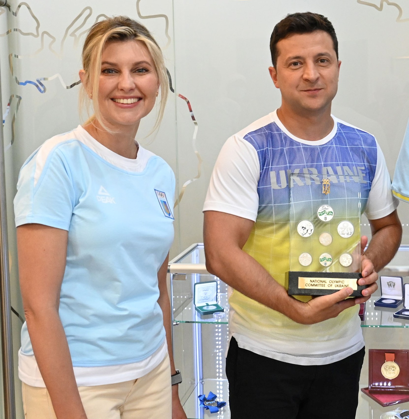 Volodymyr Zelenskyy with his wife Olena Zelenska